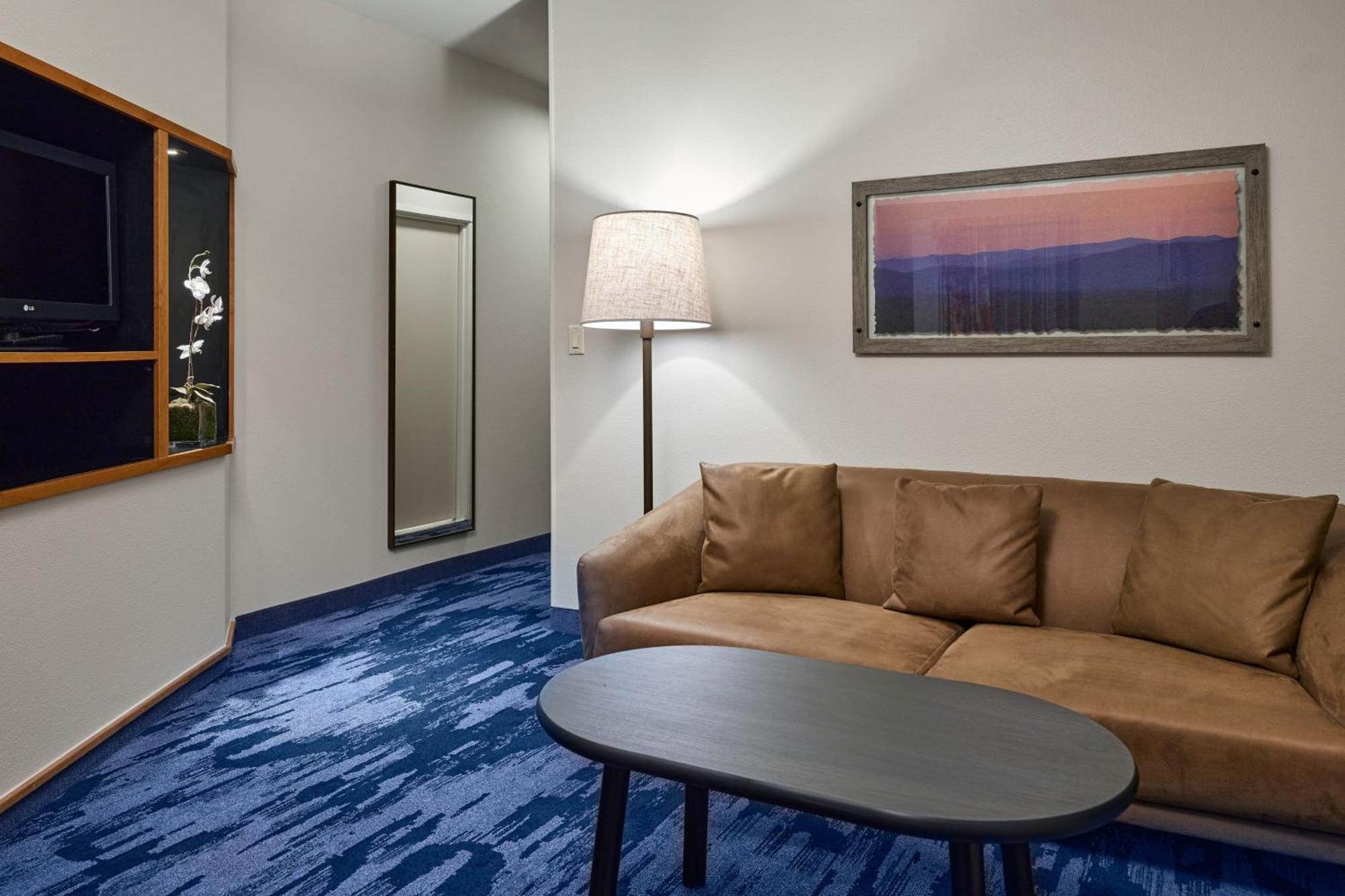 Fairfield Inn & Suites Burlington Eksteriør bilde