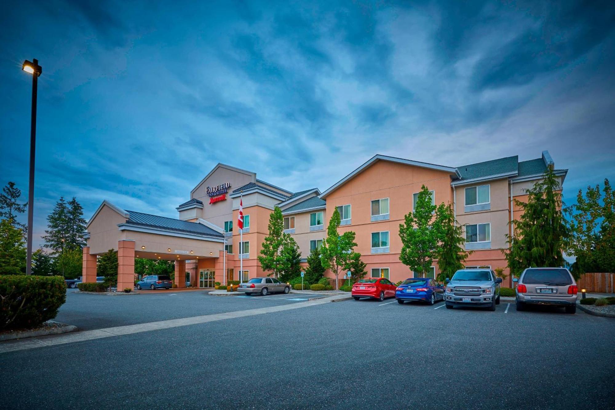 Fairfield Inn & Suites Burlington Eksteriør bilde